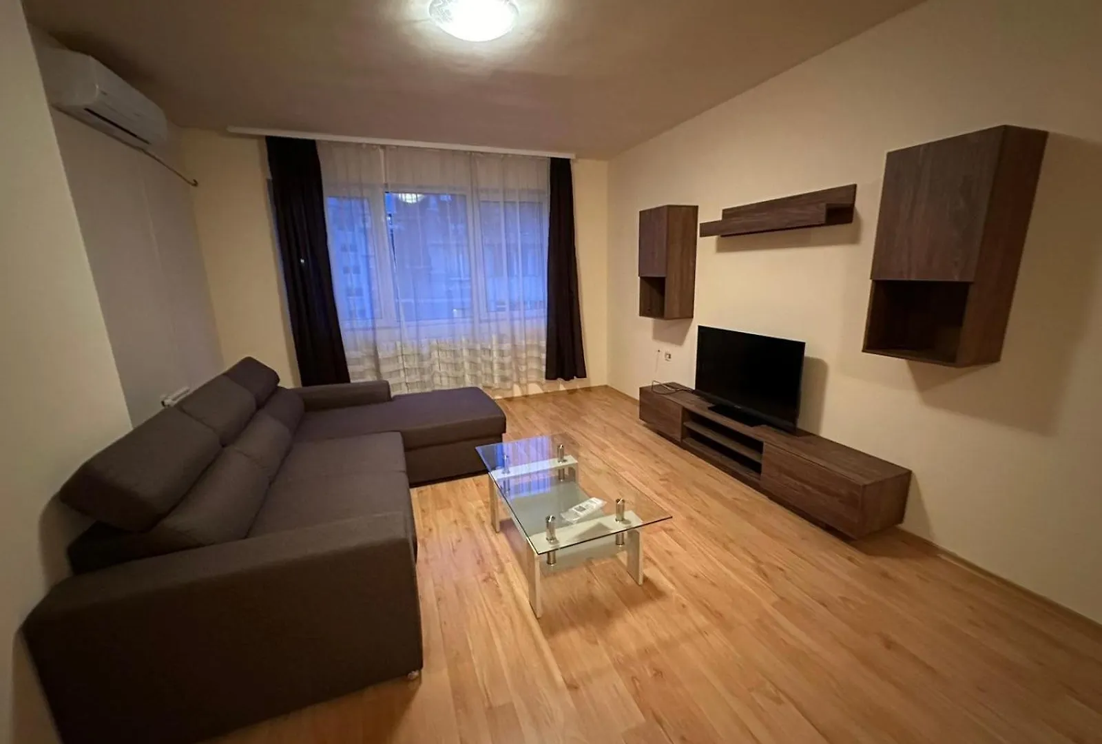 Nice, Spacious And Cozy Apartment Sofia