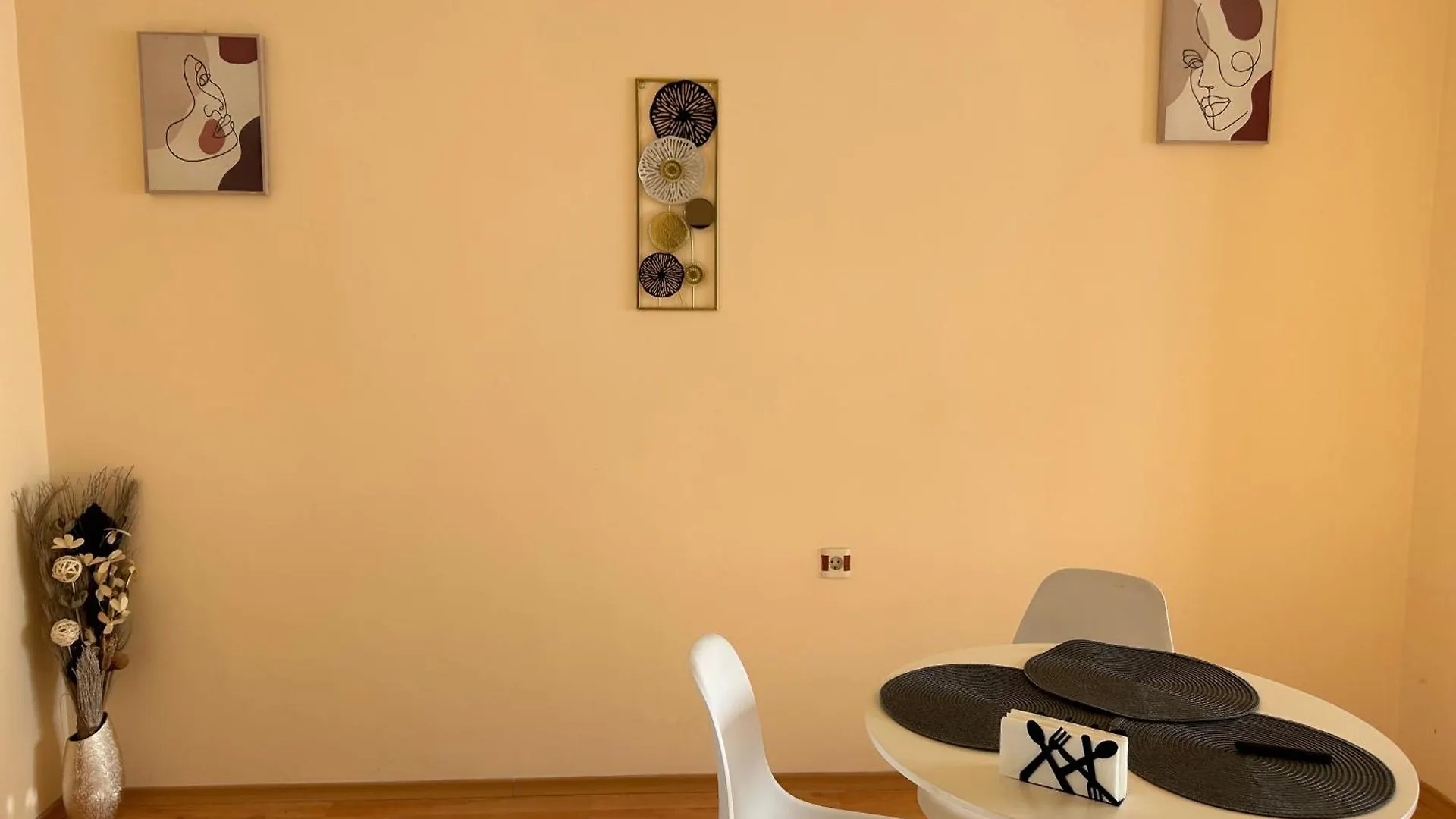 Nice, Spacious And Cozy Apartment Sofia Bulgaria